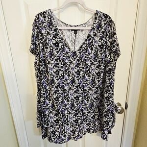 Simply Vera Vera Wang NWT Floral Print Layered V-Neck Top - Size 1X